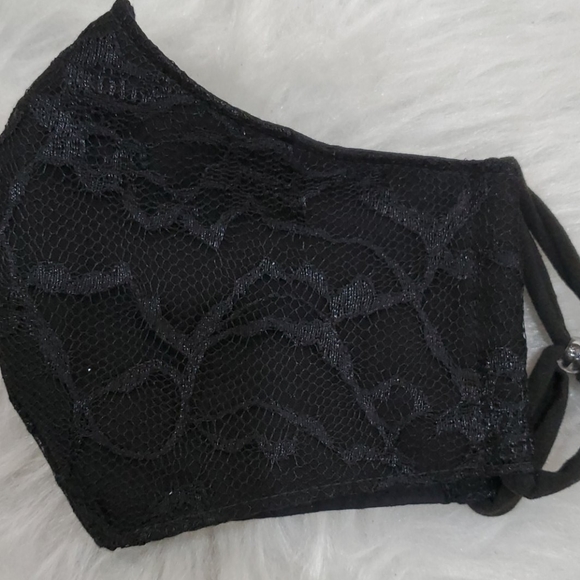 Lace Face Mask - Picture 4 of 8